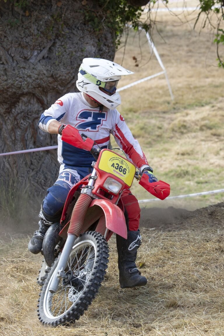 Terrain motocross de Néris-les-Bains